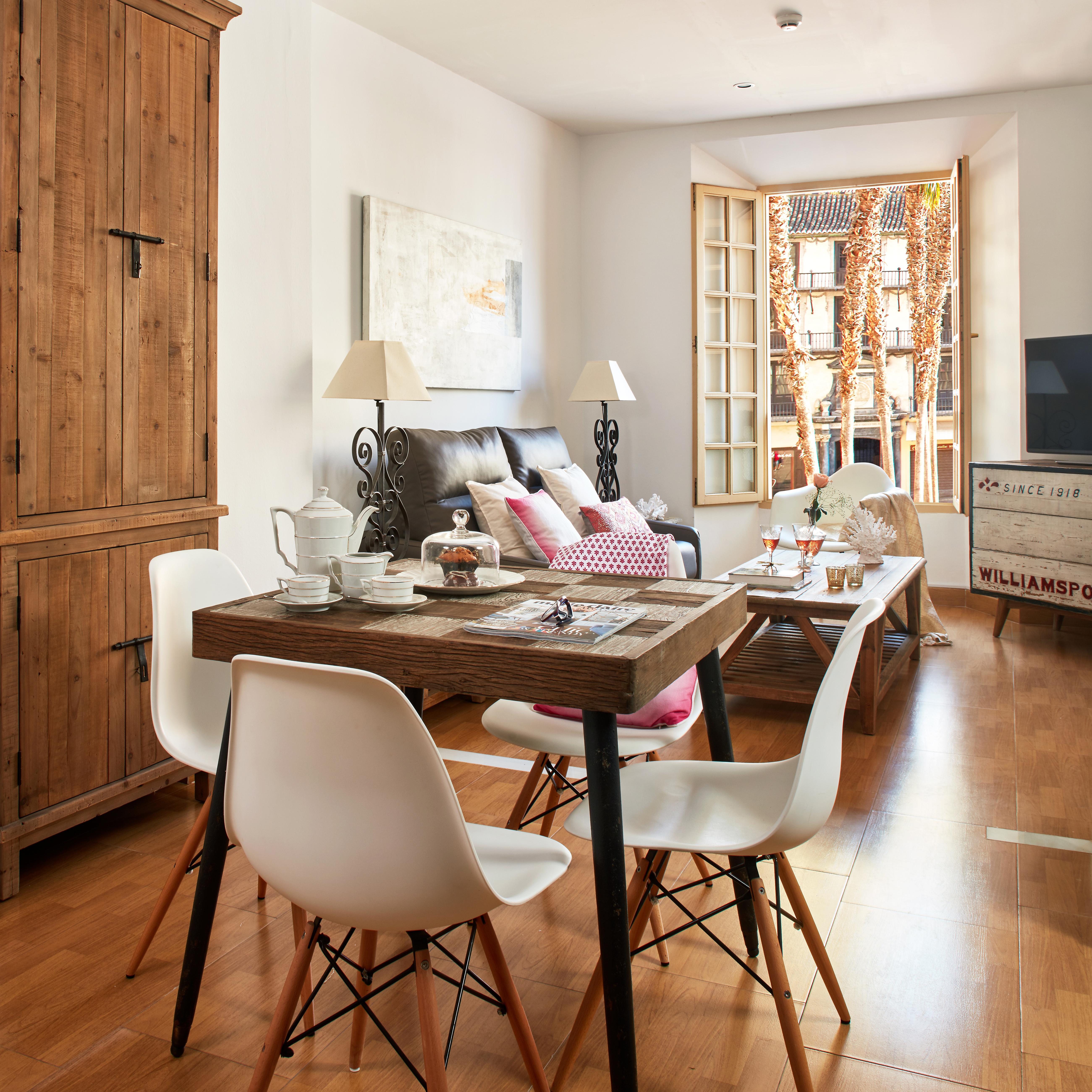 Lodgingmalaga Plaza De La Constitucion Apartment