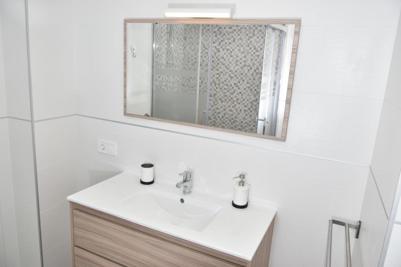 Spectacular 8 Pax/4 & Free Parking Appartement