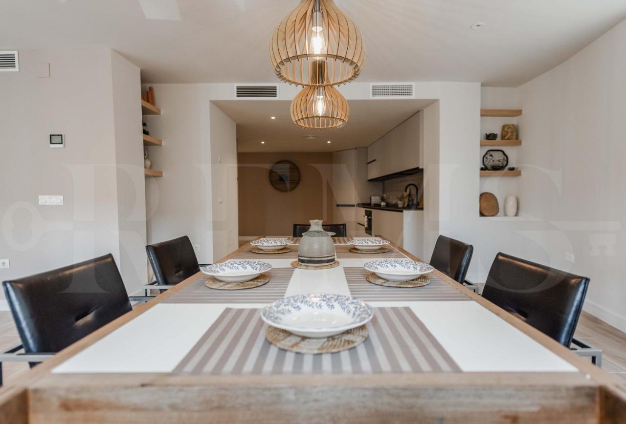 Idyllic And Spacious With Parking - Center By Rems