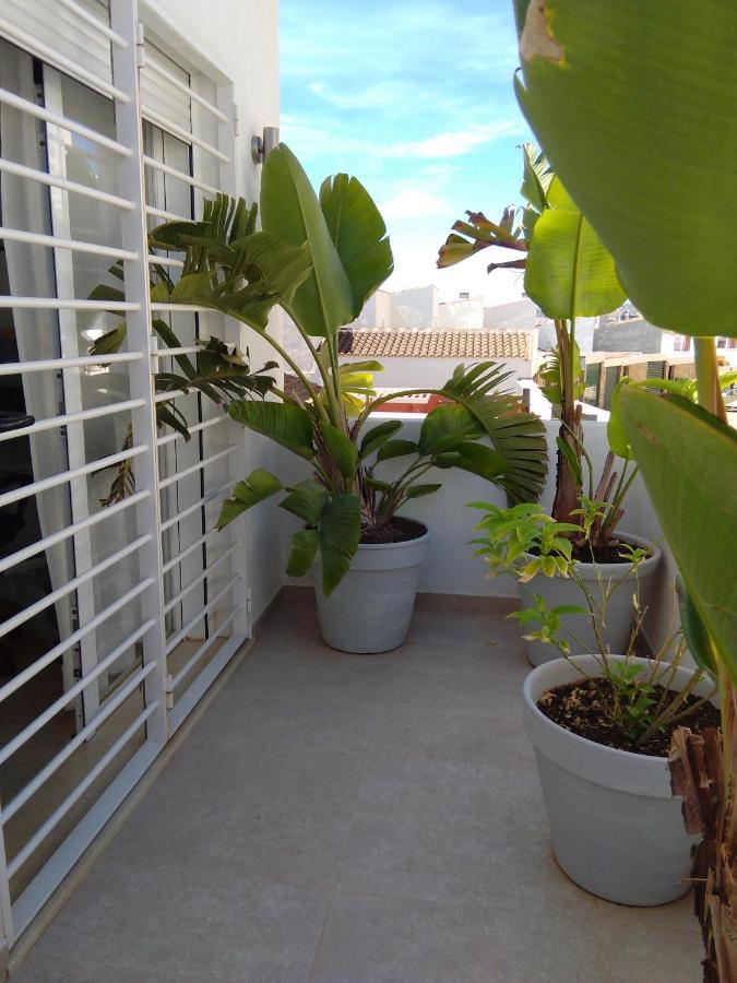 Great Penthouse & Terrace Overlooking The Sea - Free Parking Apartamento