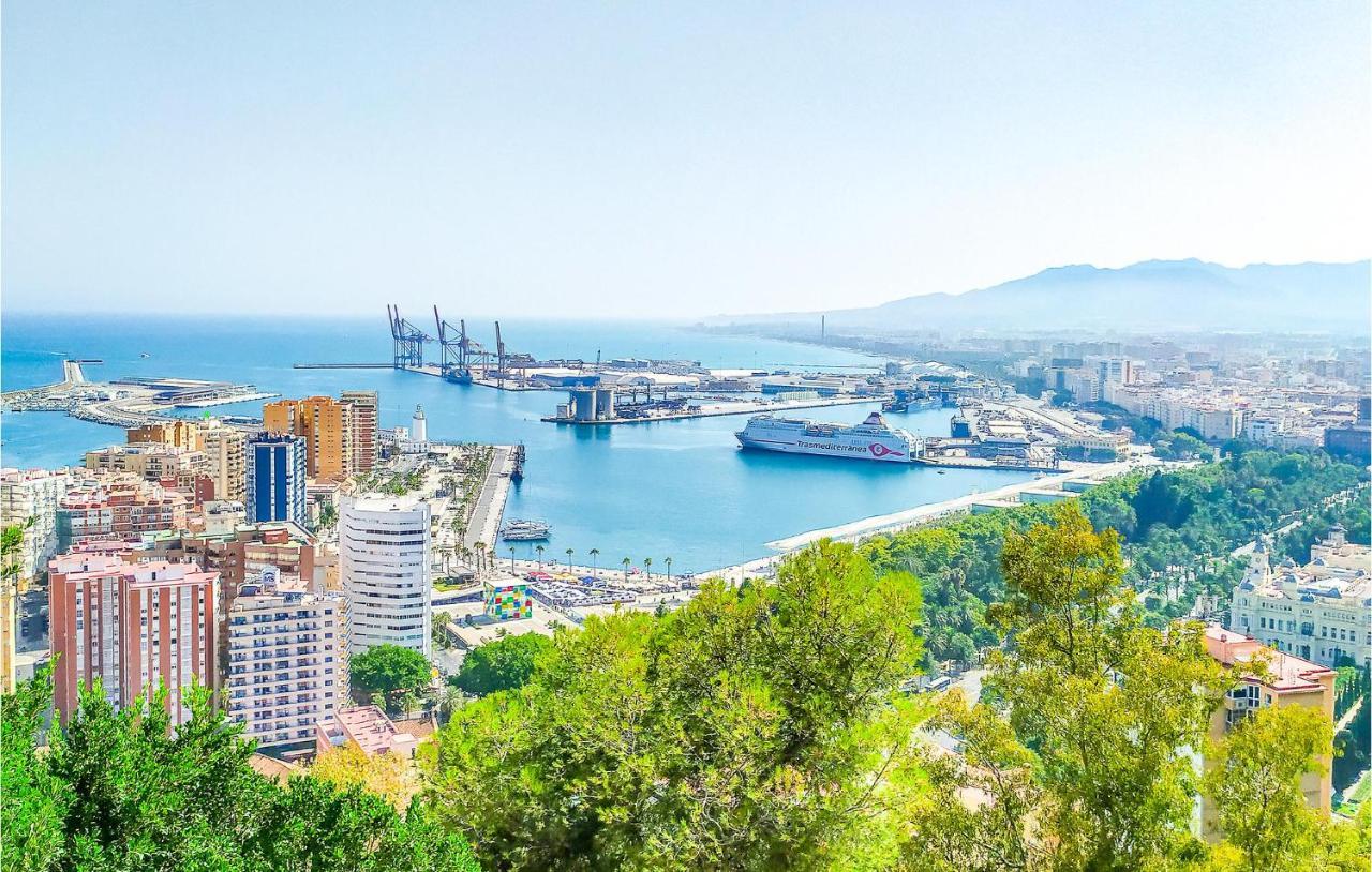 Amazing In With Wifi&3 Bedrooms Vakantiehuis Málaga