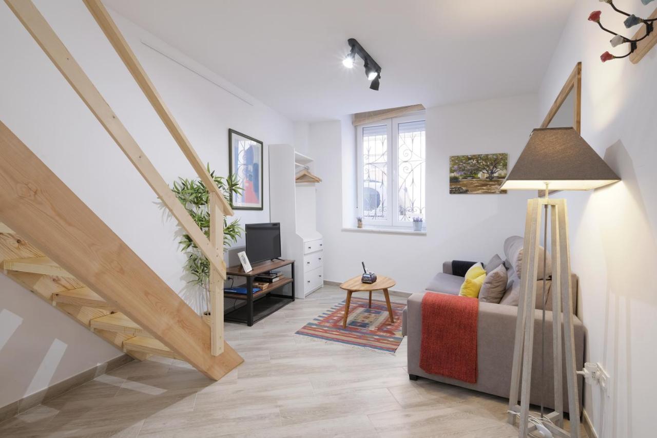 Apartamento Malasana 51, New Art Apartment, Breakfast Included, Historic Center, Quite Neighborhood, Ml Málaga
