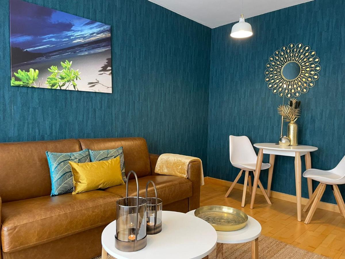 A Space That Feels Like With Private Parking *