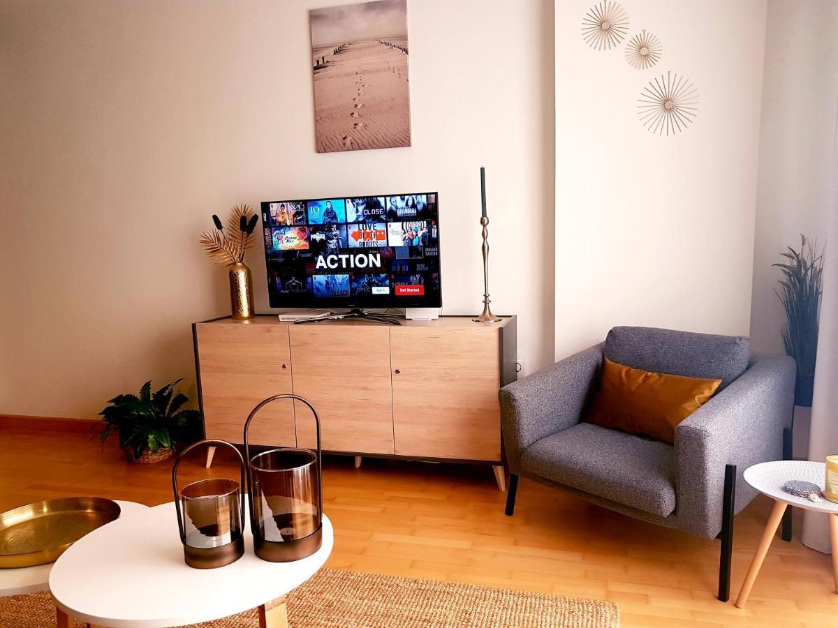 A Space That Feels Like With Private Parking Lejlighed