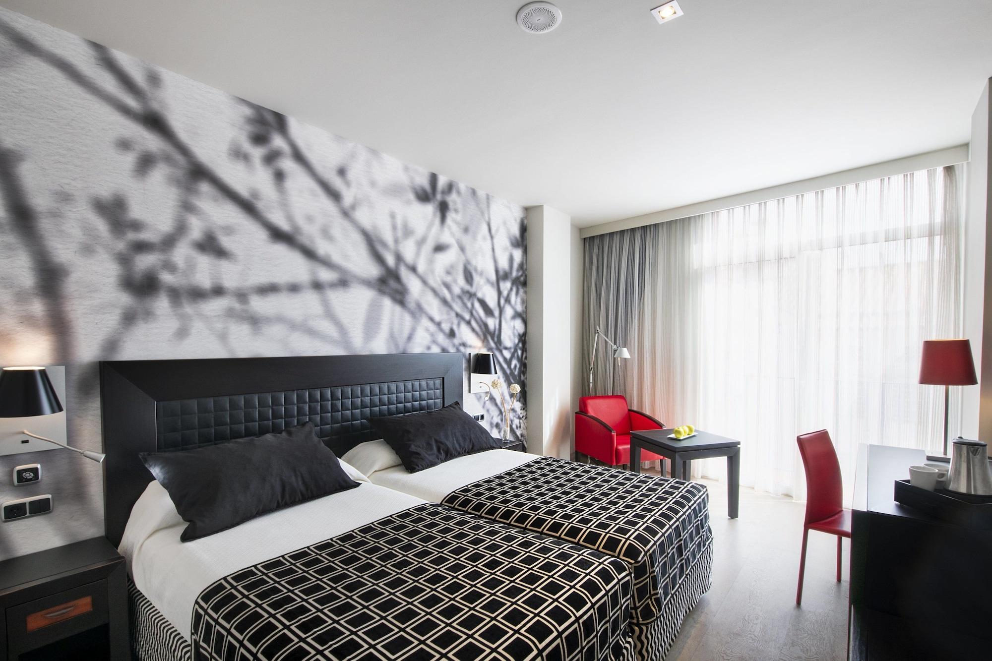 Salles Centro Hotel 4*