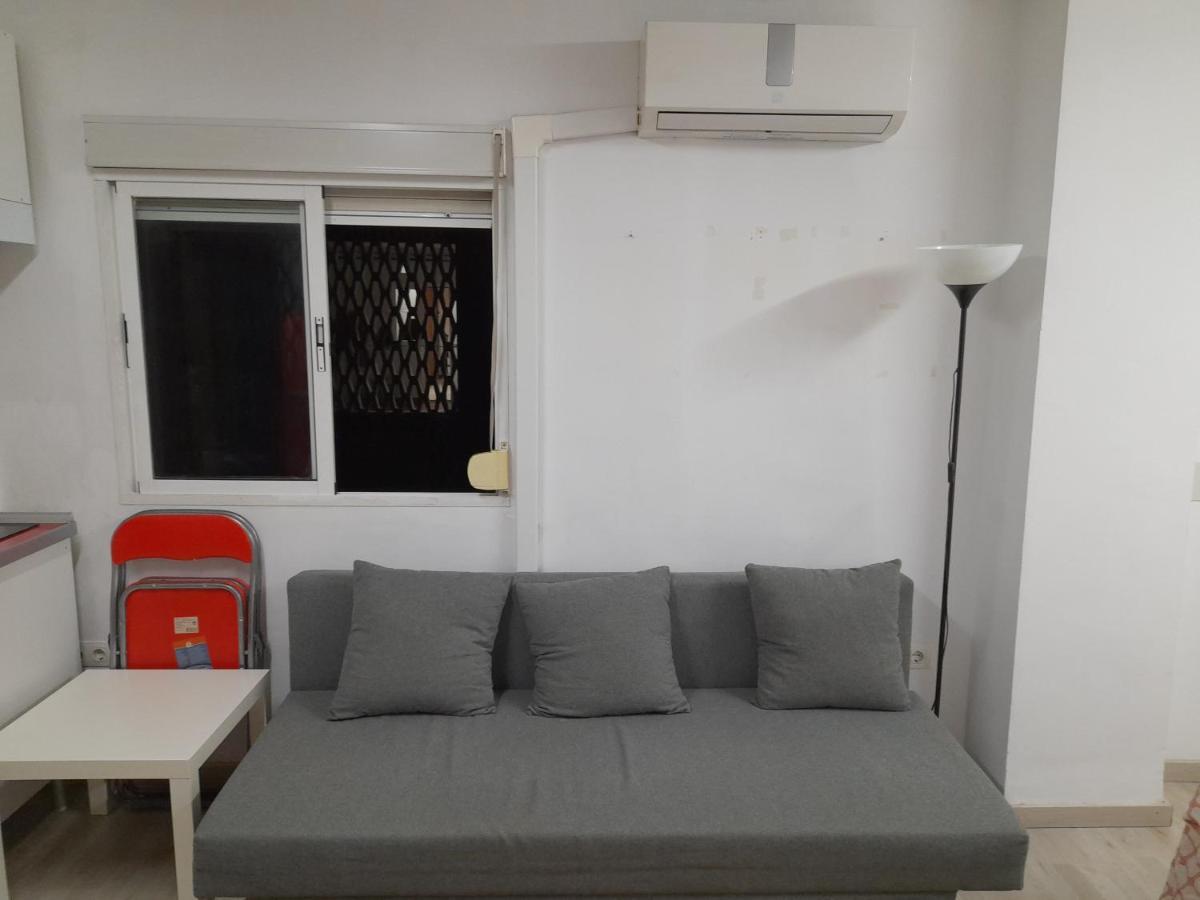 Estudio Frente A Estacion Maria Zambrano Apartment Málaga