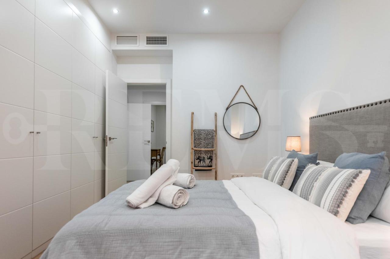 Lovely Boho With Parking - Historic Center By Rems Leilighet *