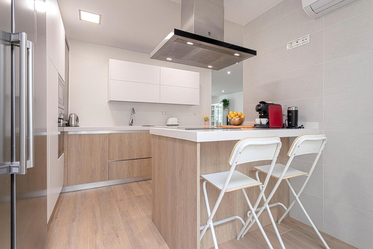 -malagasunapts-citycentre Private Patio Apartment
