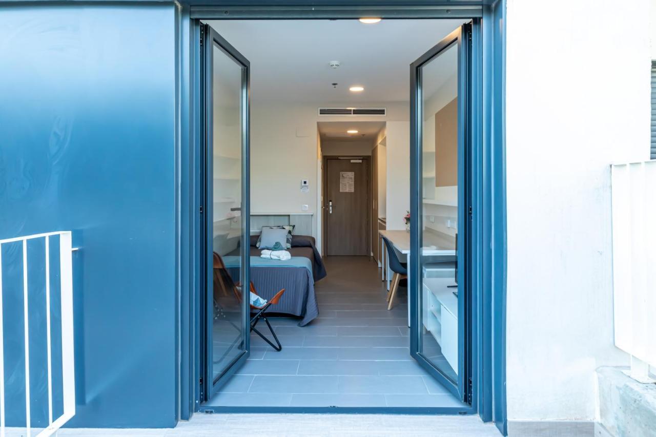 Residencia Universitaria Campus *