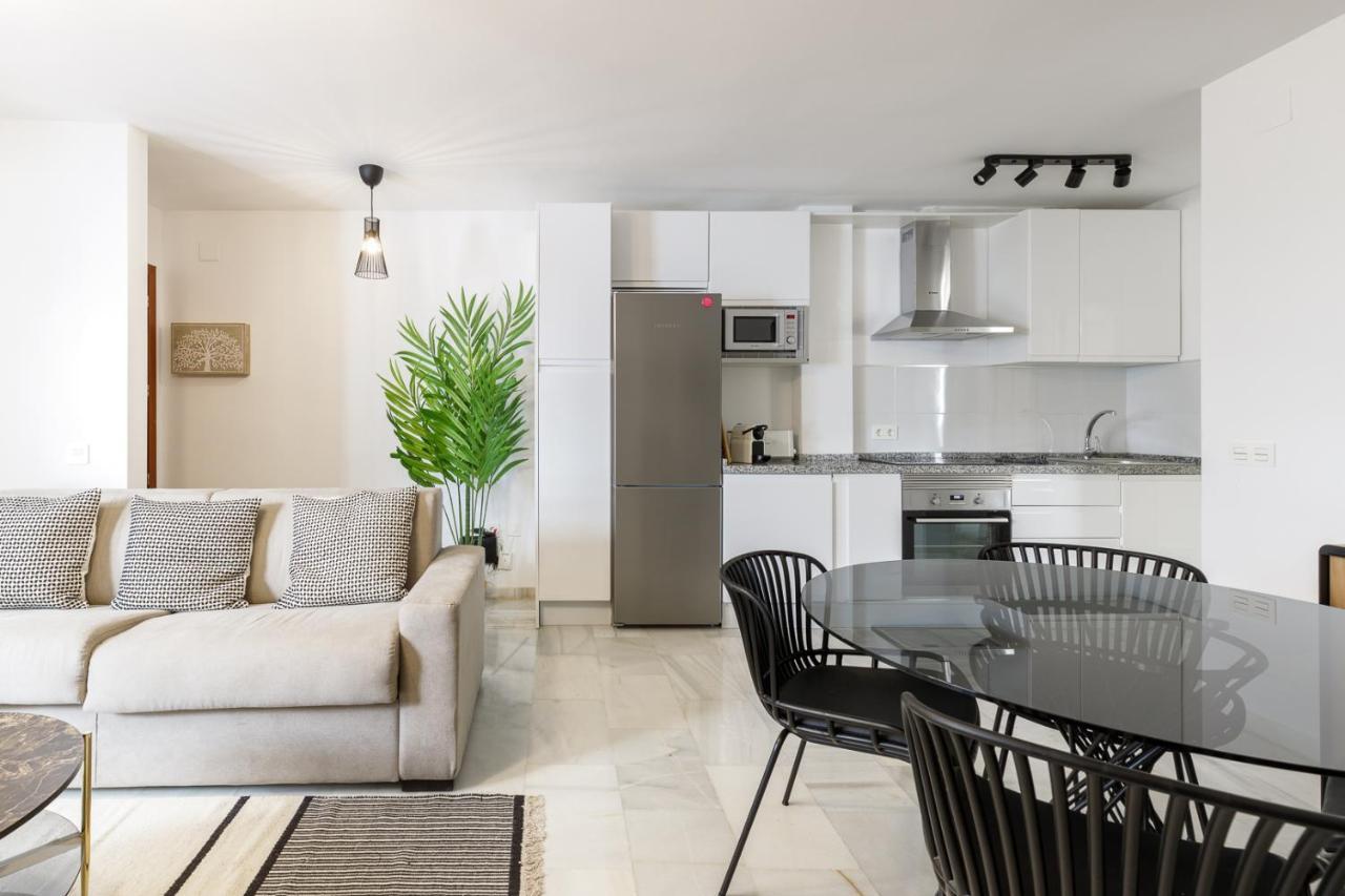 Apartamento Caleta Homes - Pompidou Málaga