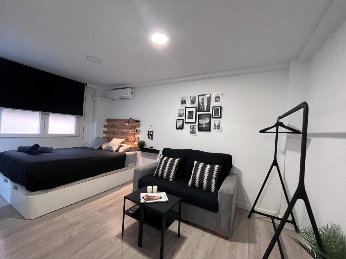 Miniestudio Close Centre