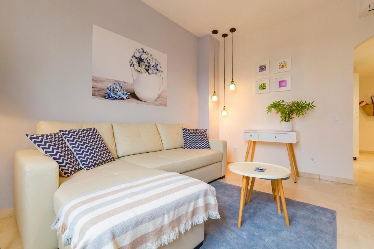 Apartamento Agua Vi & Seasonal Pool By Ele Málaga
