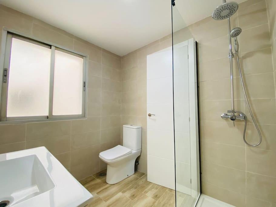 Appartement Almirante 1º Linea De Playa Con Parking *