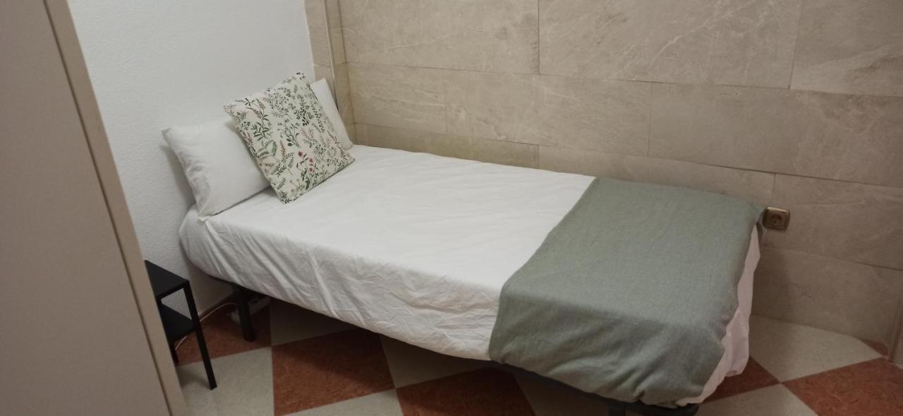 Acogedor Apartamento ¡a 10 Minutos Del Centro De Málaga!