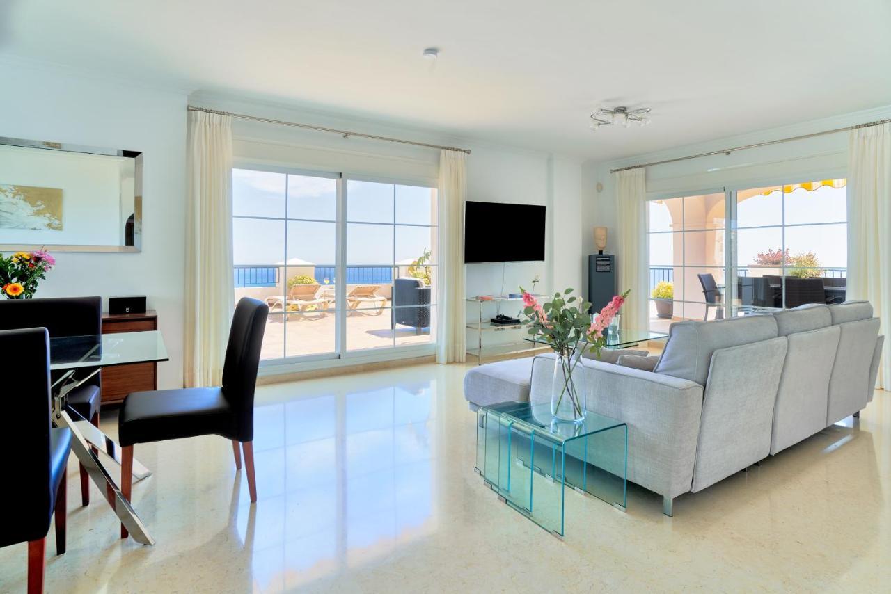 Poseidon De Lujo Apartment