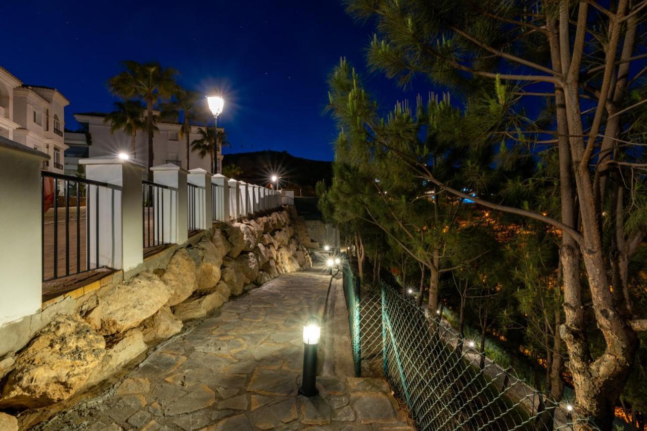 Poseidon De Lujo Apartment *