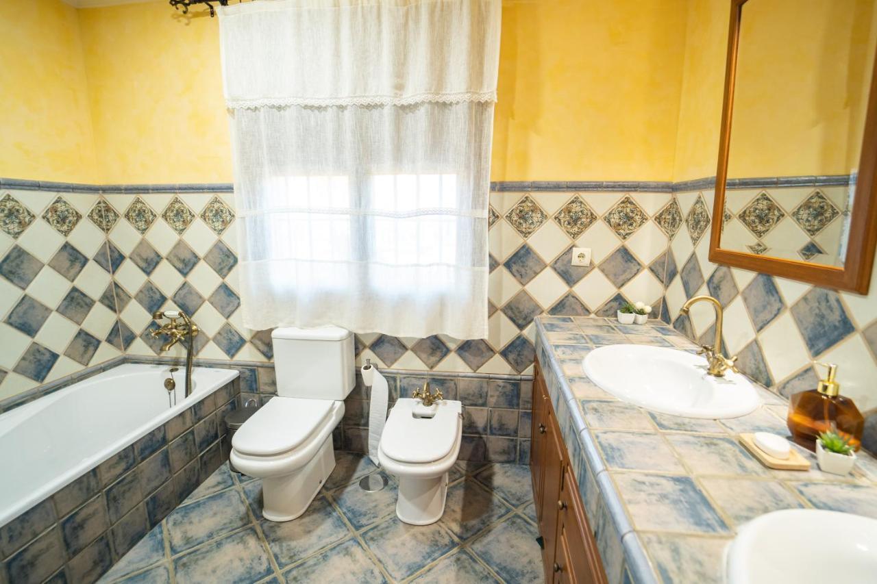 Casa Rural Los Menhires Leilighet Málaga
