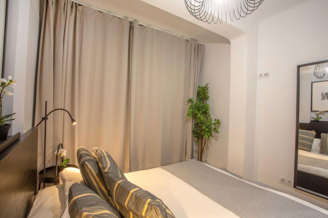 Apartment Holidays2malaga Lagunillas 3 Bedrooms Downtown Local Area 500mb Free Wifi Malaga
