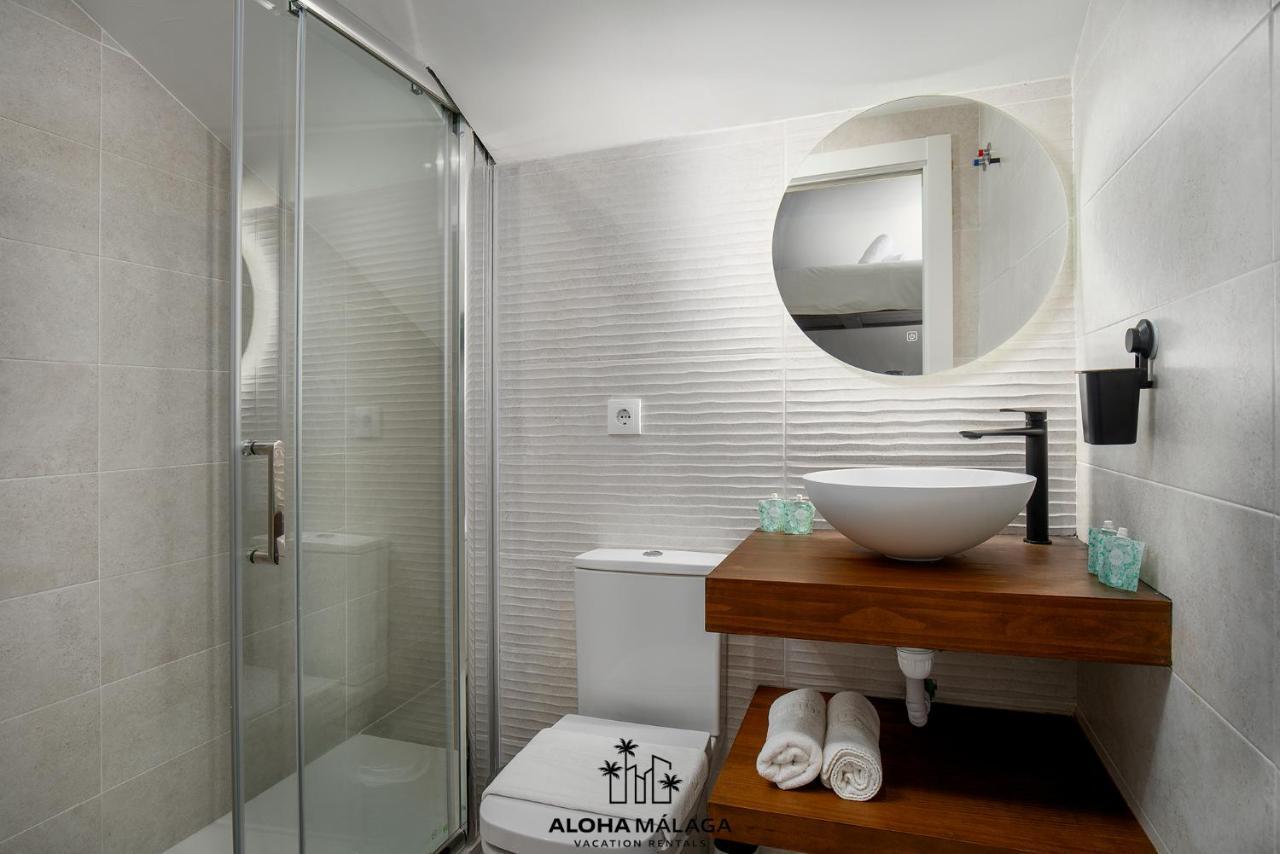 Lägenhet Luxury Duplex With Pool And Padel Court In Town Málaga