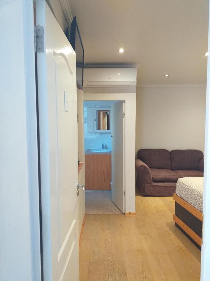 Guest house Ensuites Centre *