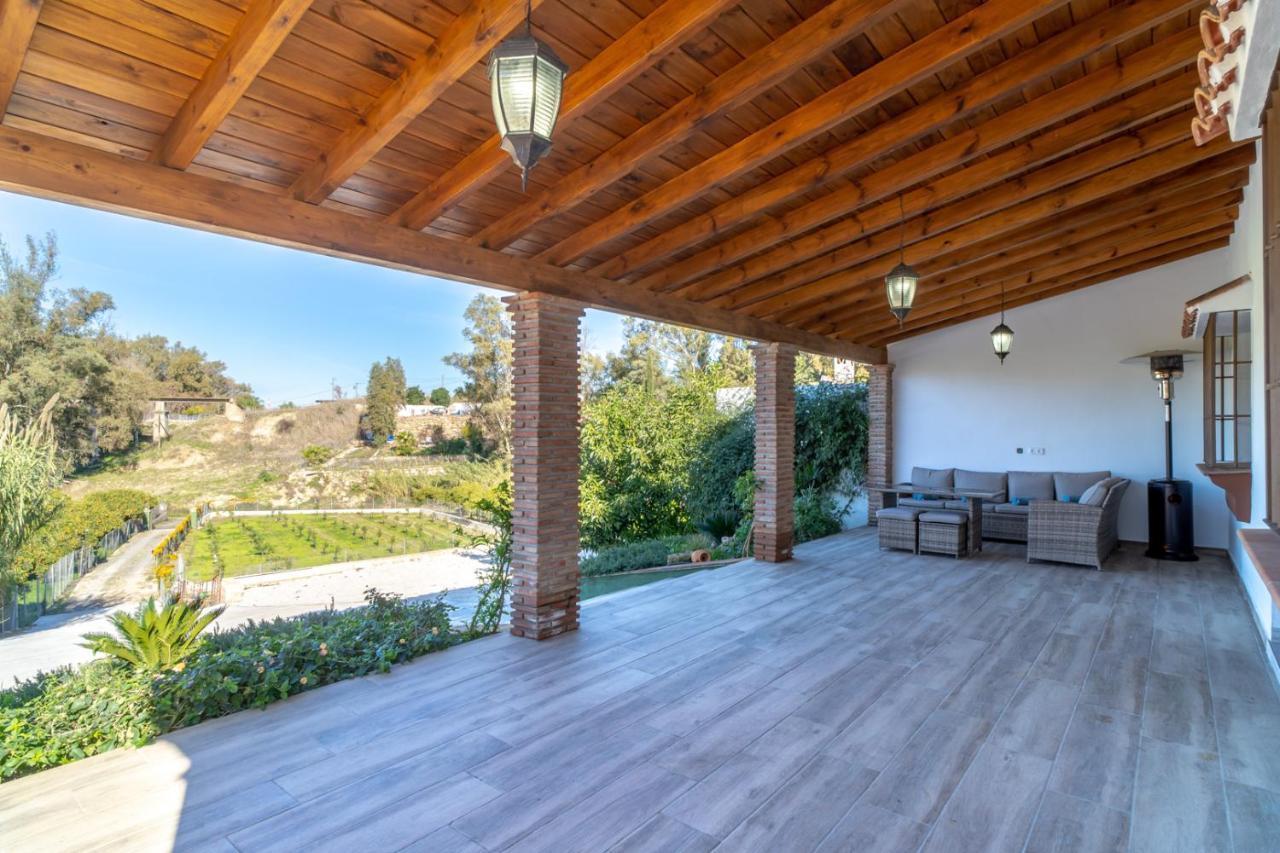 Casa de férias De Diseno Con Piscina Y Barbacoa