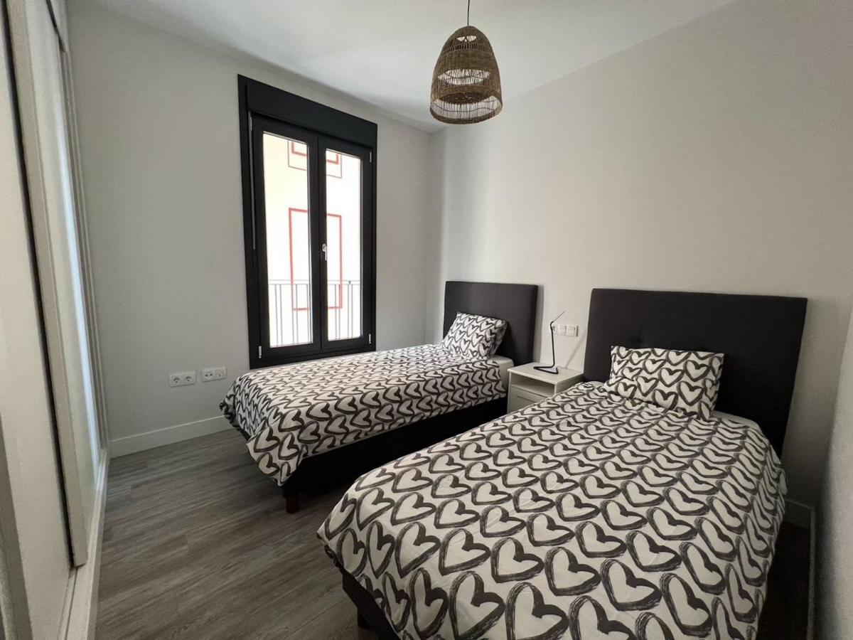 Holidays2malaga Alta Downtown Pool Paddle And Parking New Building Lejlighed