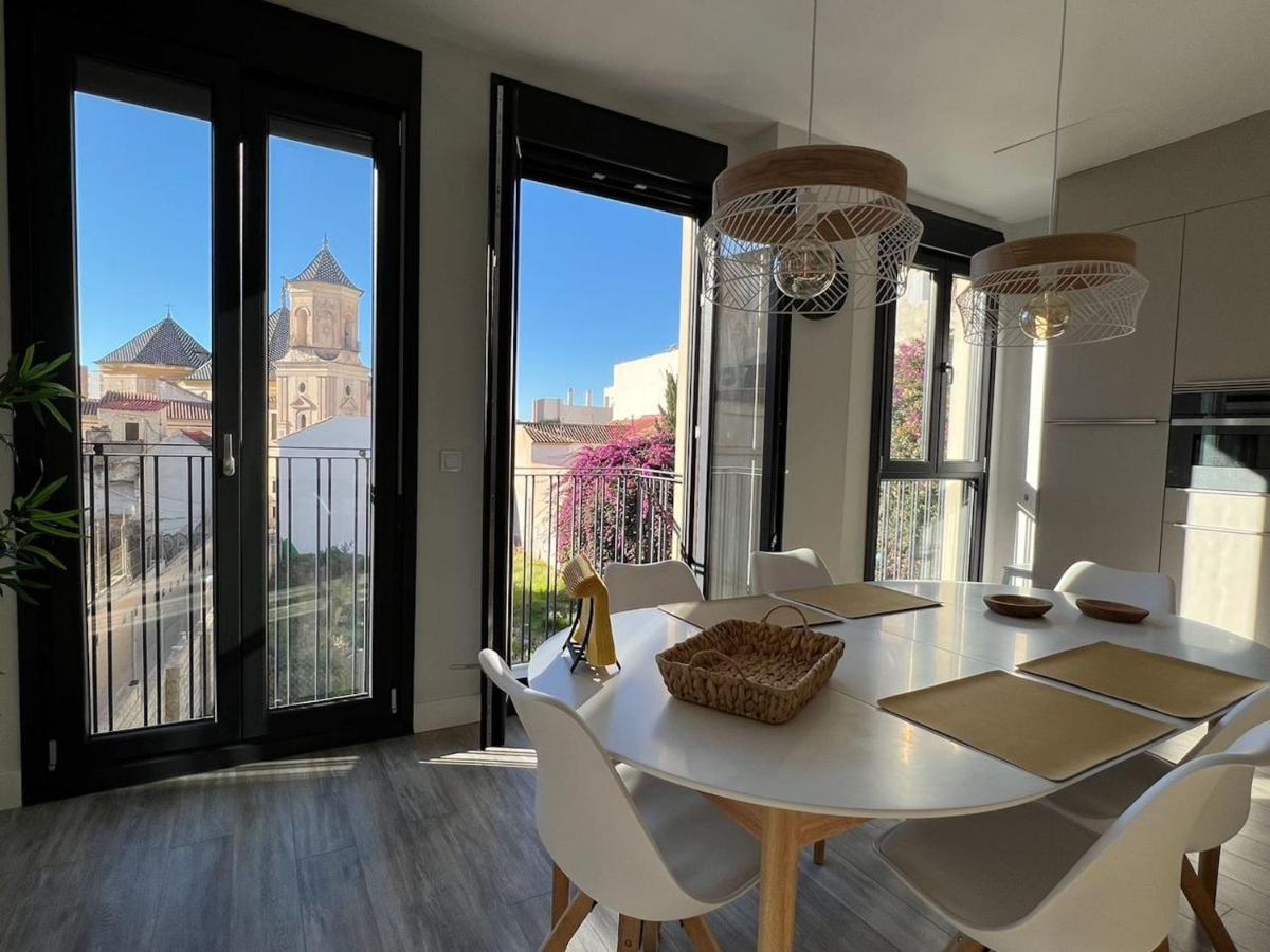 Lejlighed Holidays2malaga Alta Downtown Pool Paddle And Parking New Building *