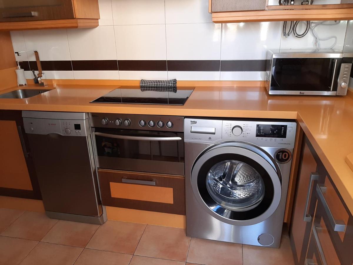 Apartament Heroes De Sostoa Lägenhet