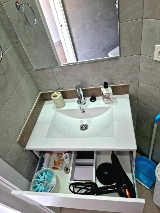 Elemar Free Luggage Storage * Malaga