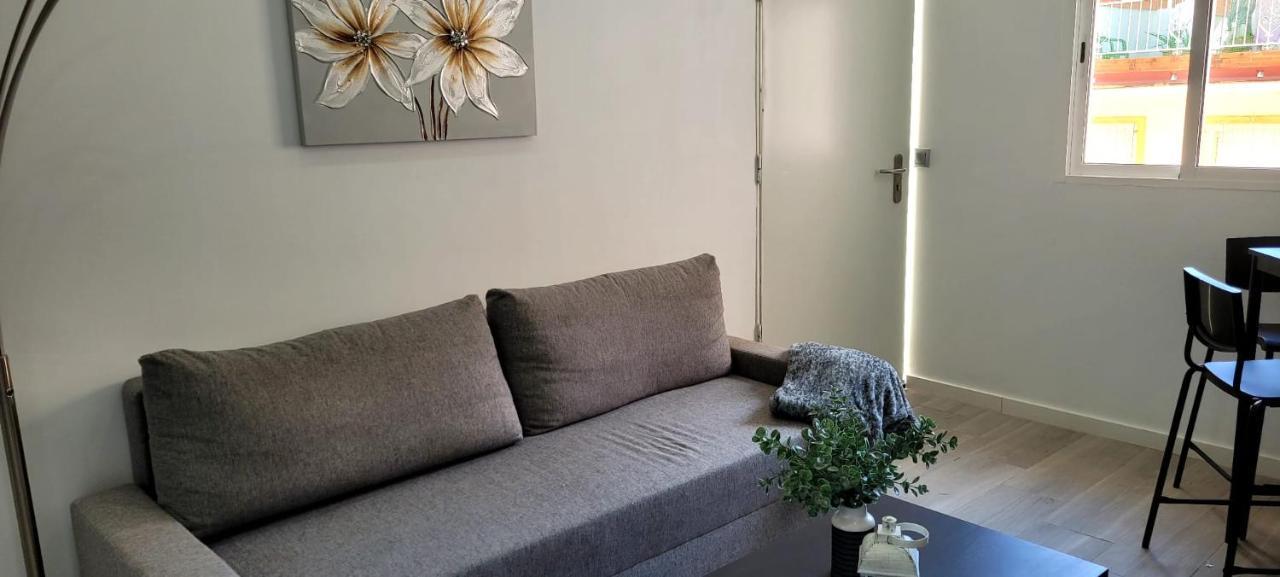 Rafael Apartment *