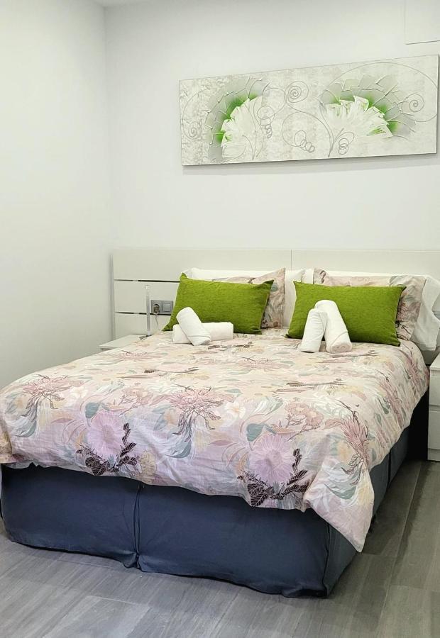 Rafael Apartment *