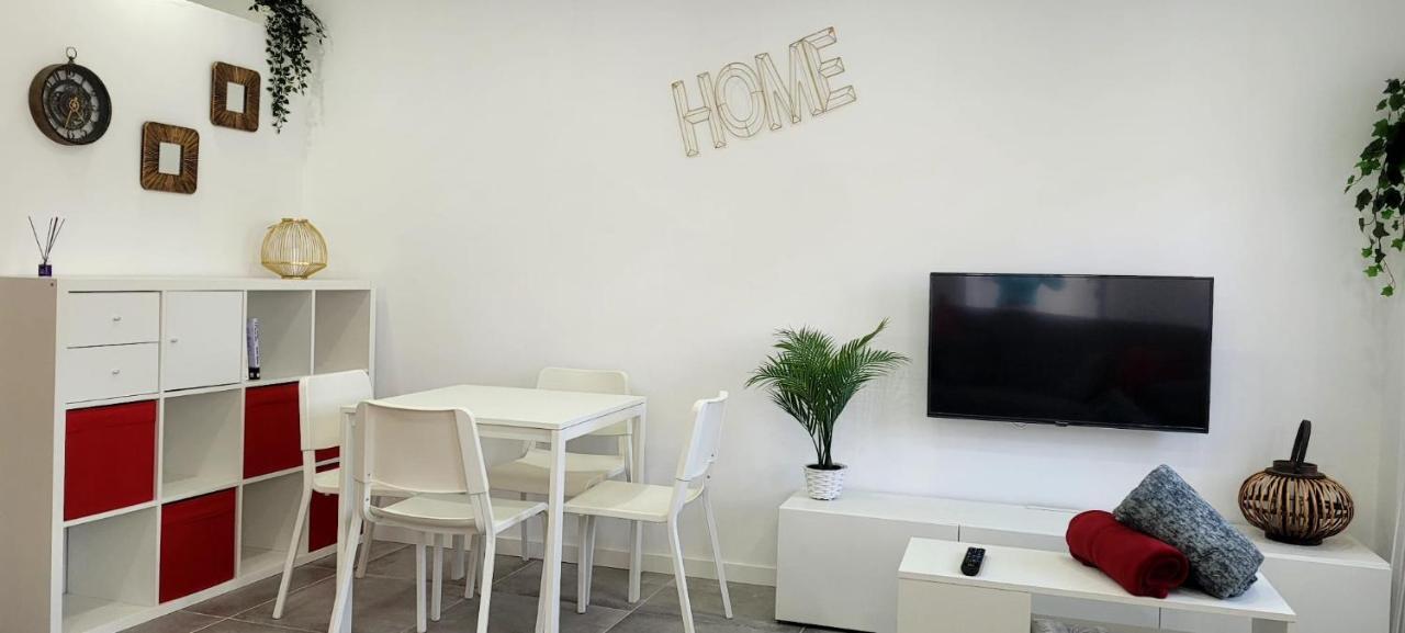 Rafael Apartment *
