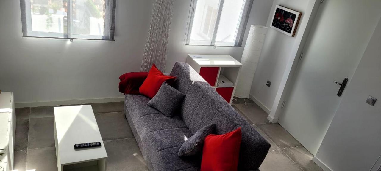 Rafael Apartment