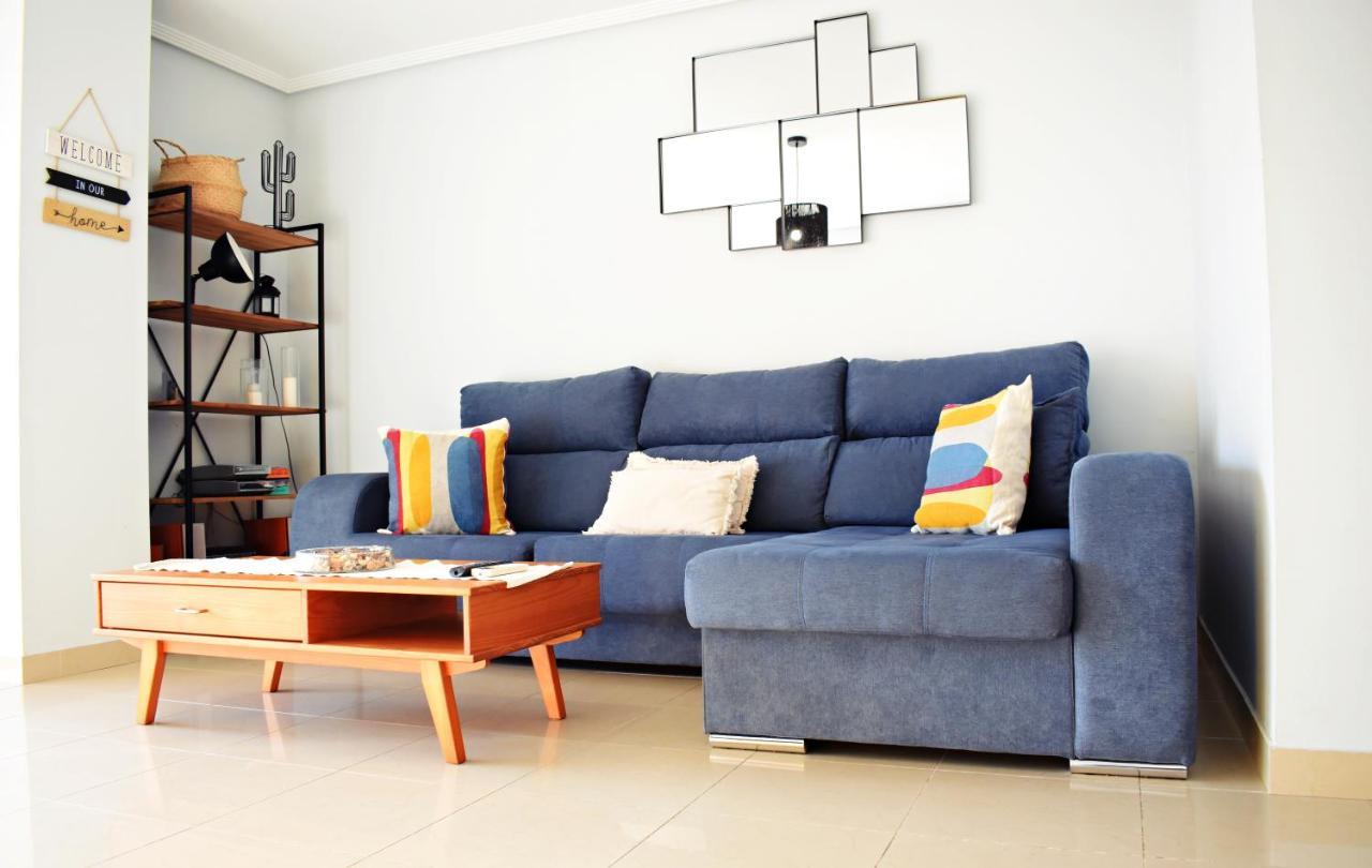 Fabuloso Apartamento En Primera Linea De Playa Con Parking Privado Apartamento *