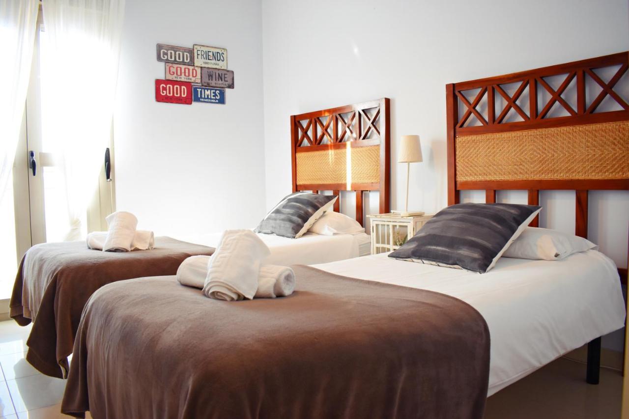 Fabuloso Apartamento En Primera Linea De Playa Con Parking Privado Apartamento Málaga