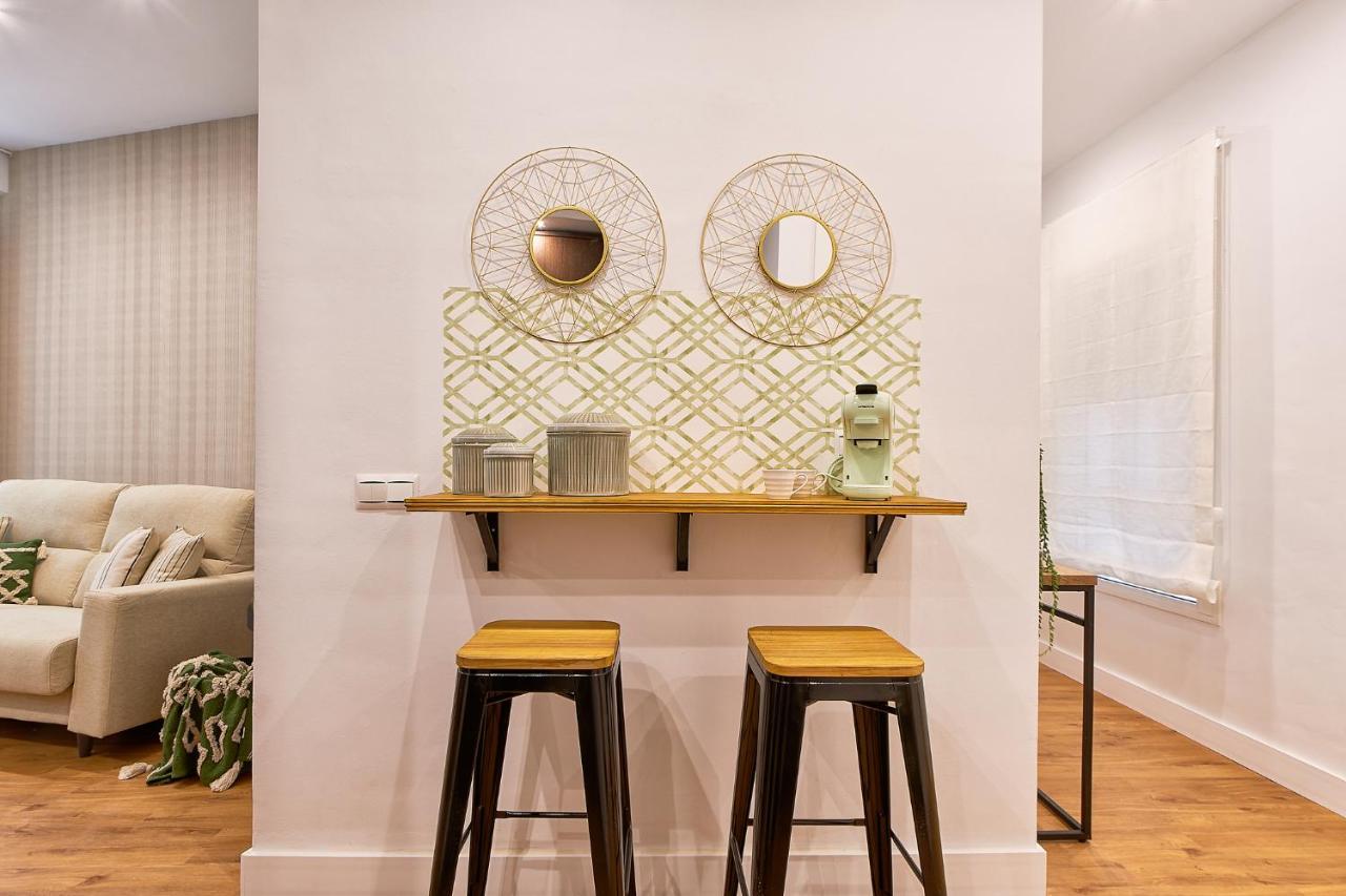 Apartment Shine Center