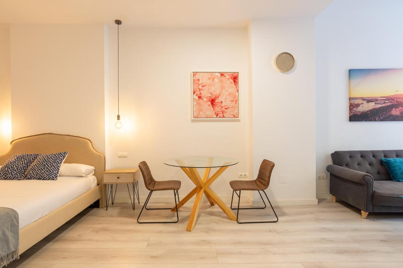 Urbe10 Plaza De La Constucion Premium Loft Málaga