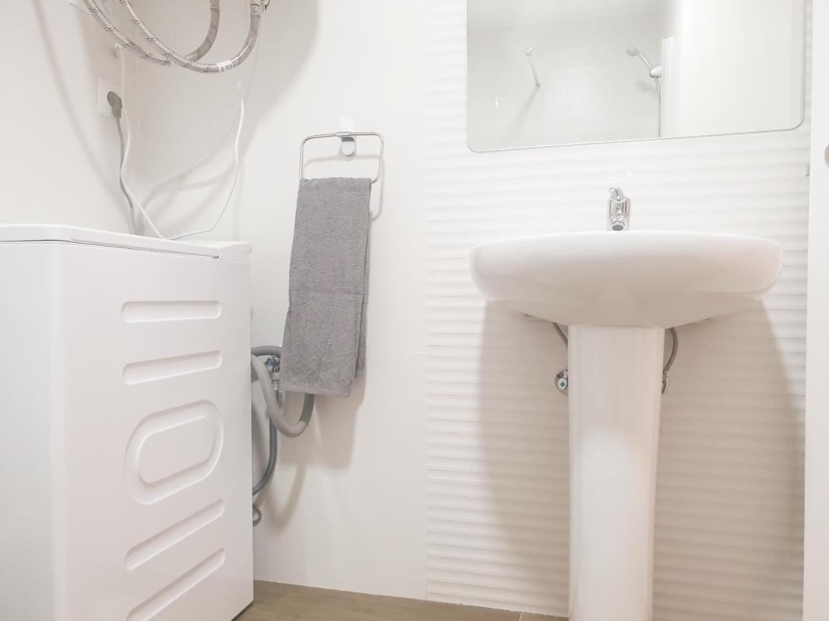 Economical Homes In Center Apartment Málaga