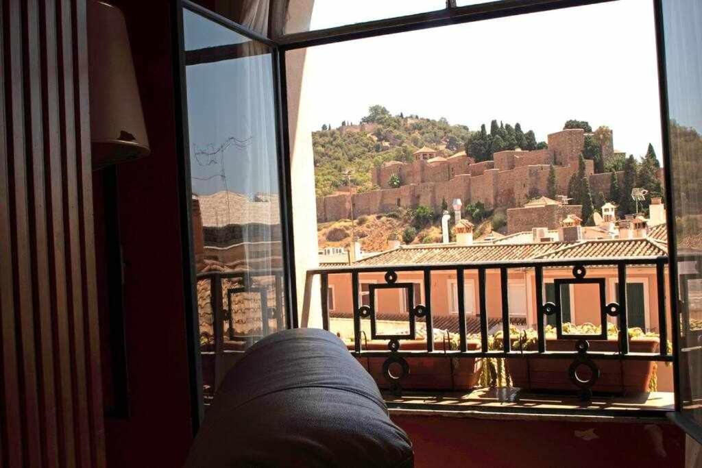 Afligidos Apartamento Con Vistas A La Alcazaba Apartamento *