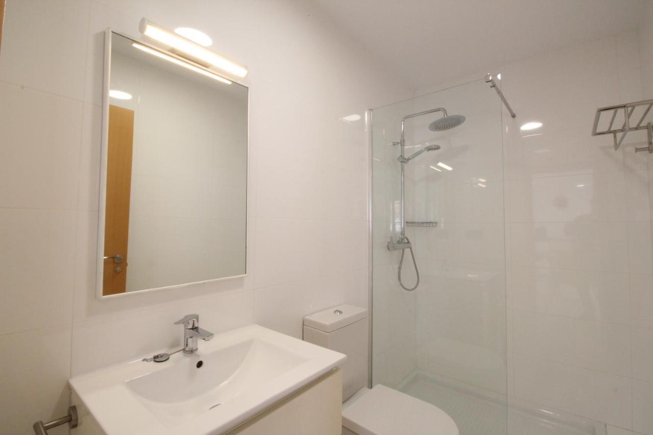 Del Parque Flats Pina Apartment *