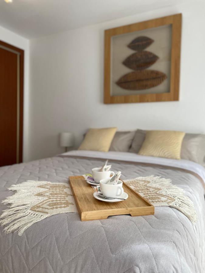 Apartment Ivory *