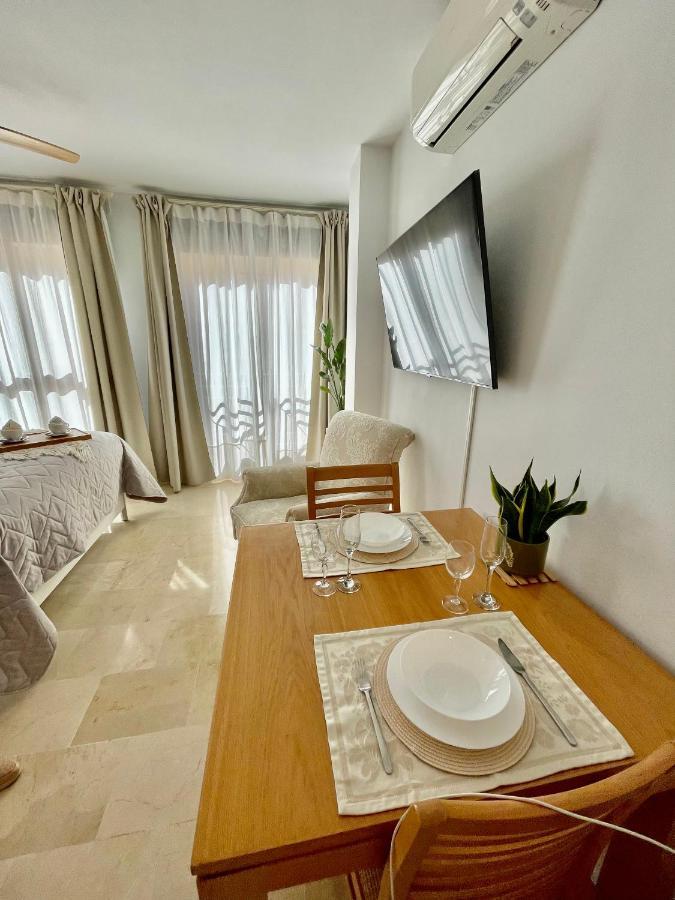 Apartment Ivory *