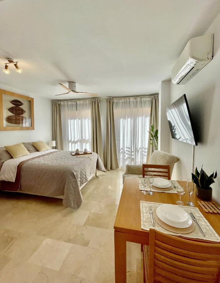 Ivory Malaga
