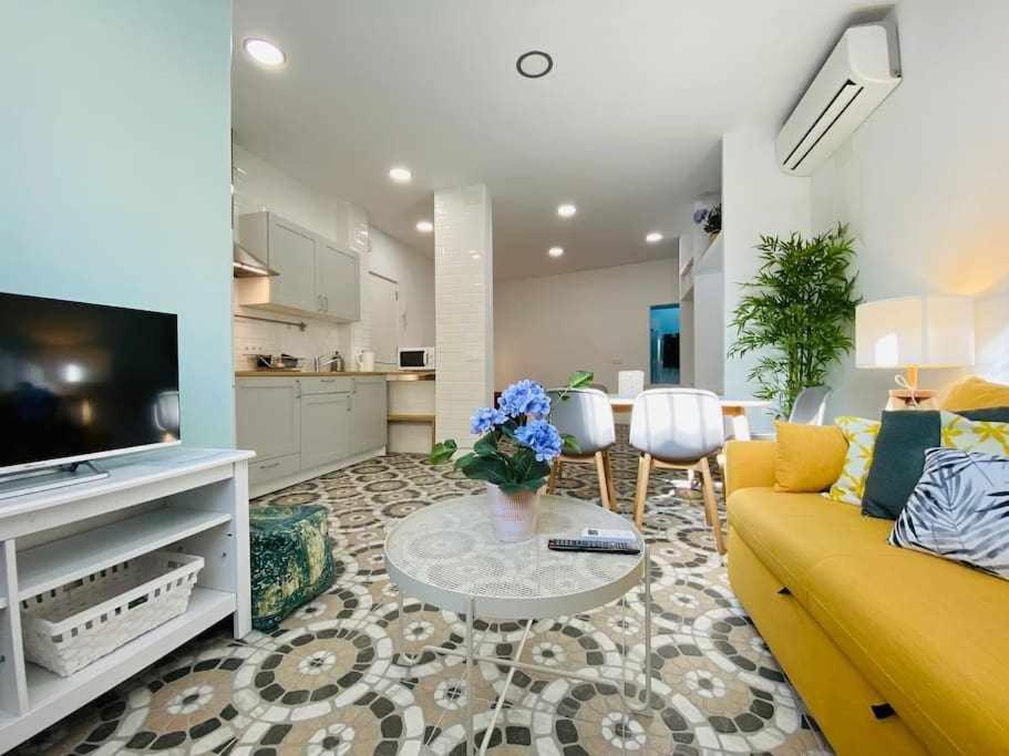 Bazan Apartamento En El Centro De * Málaga