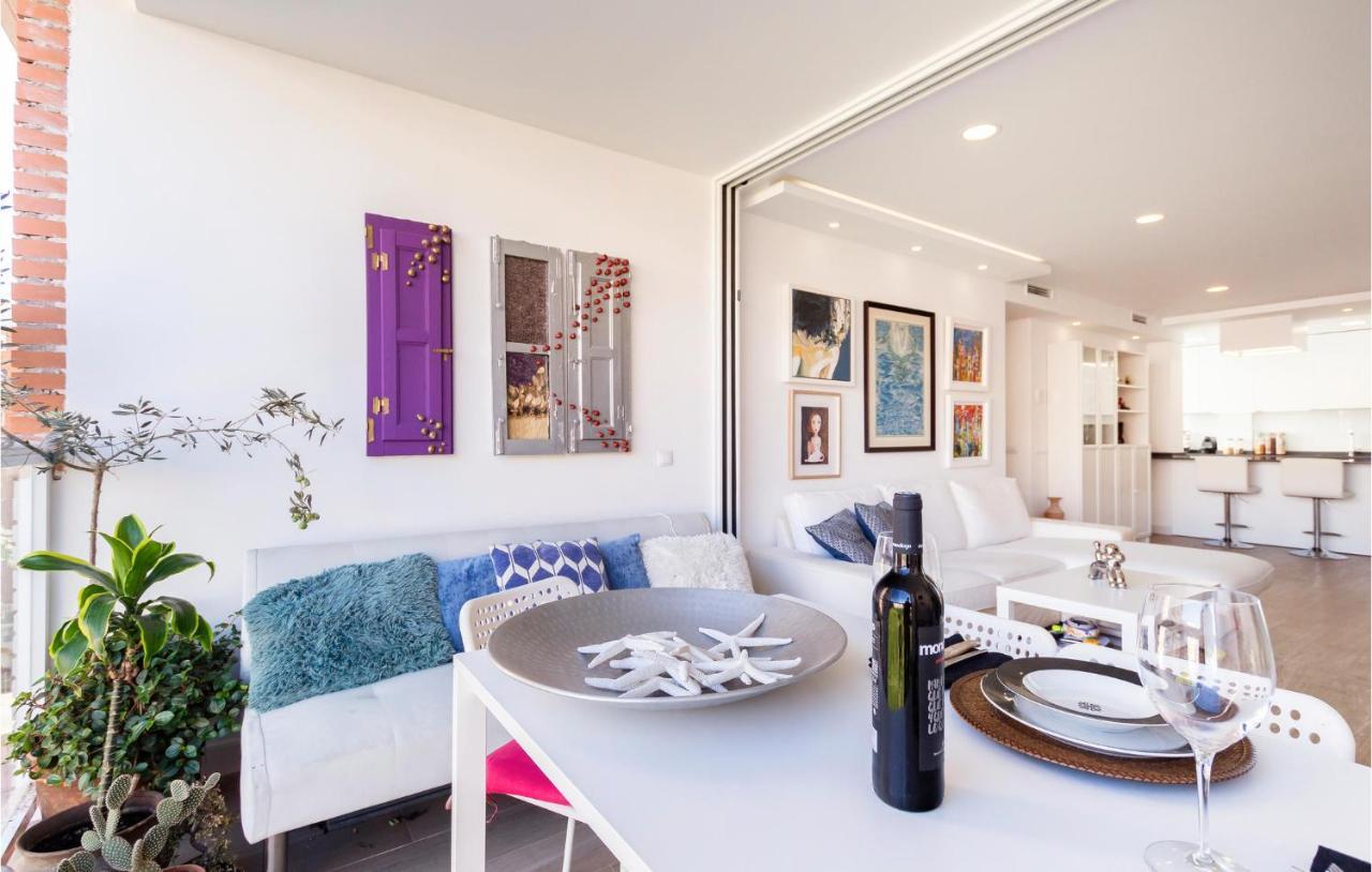 3 Bedroom Beautiful In Appartement *