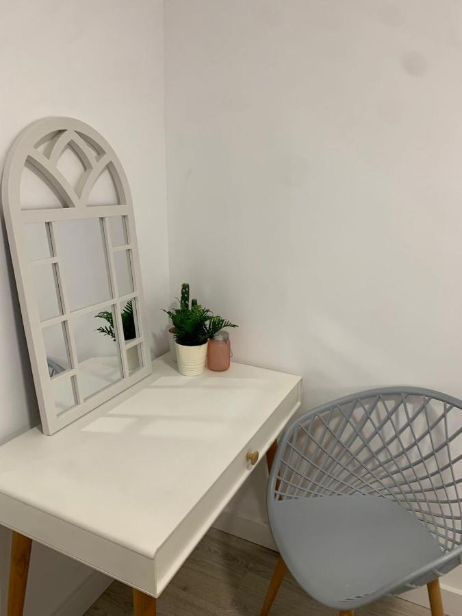 Apartamento—centro Parking Gratis Grupos Apartment Málaga