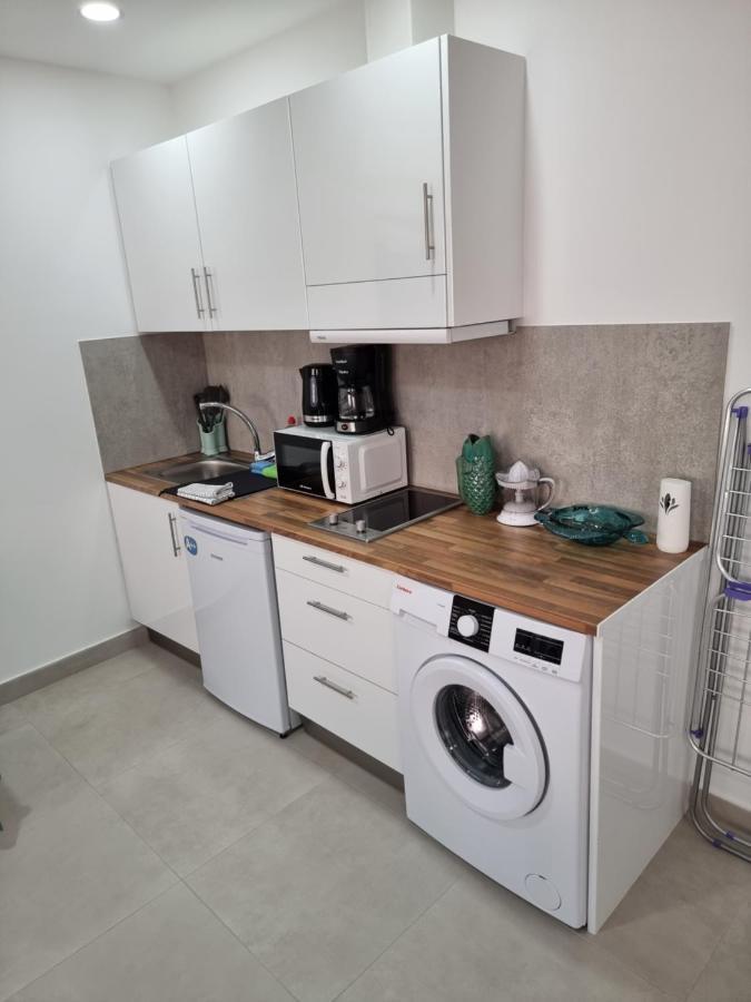 Elemar Free Luggage Storage Malaga