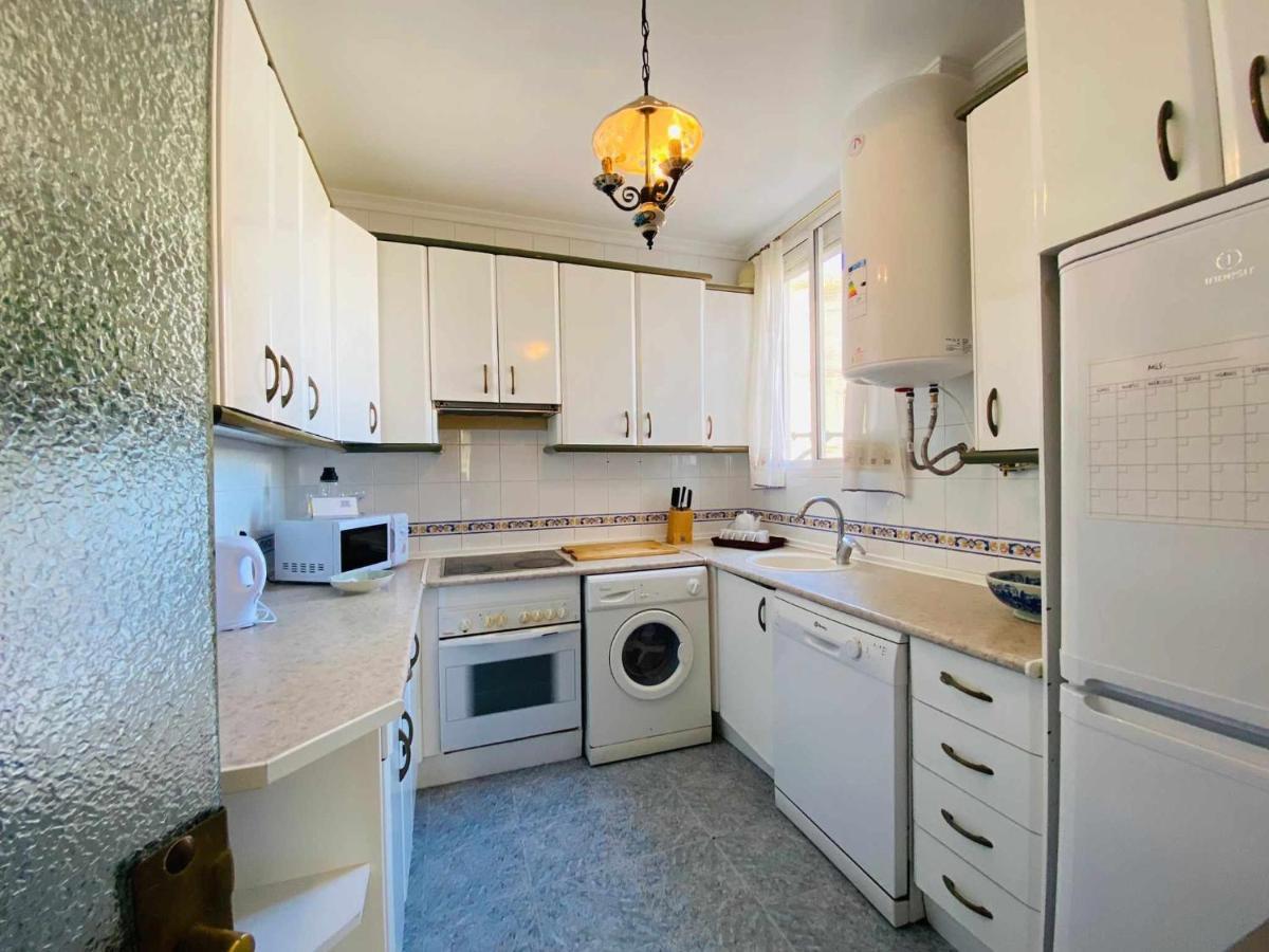 Afligidos Apartamento Con Vistas A La Alcazaba *