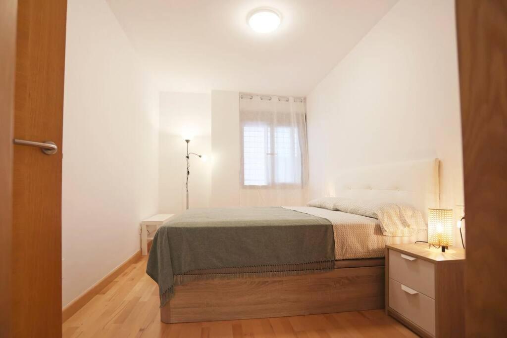 Casa Fenicia - Cosy With Free Private Parking Apartment *