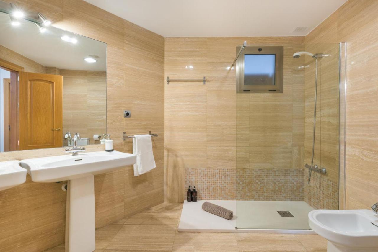 Moderno Calle Larios Apartment Malaga